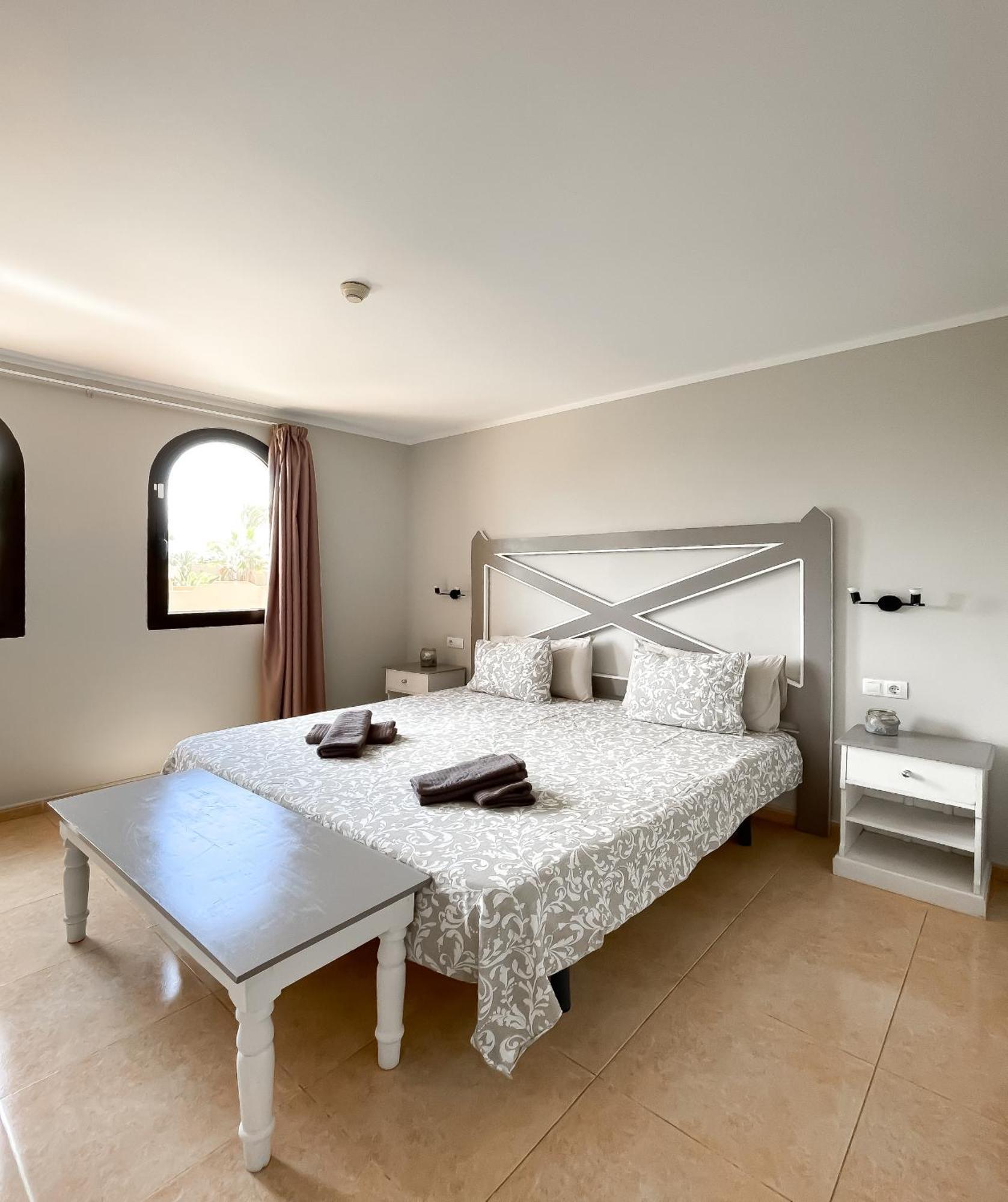 B-Rent Casa Angela Pool View Apartment Corralejo Bagian luar foto