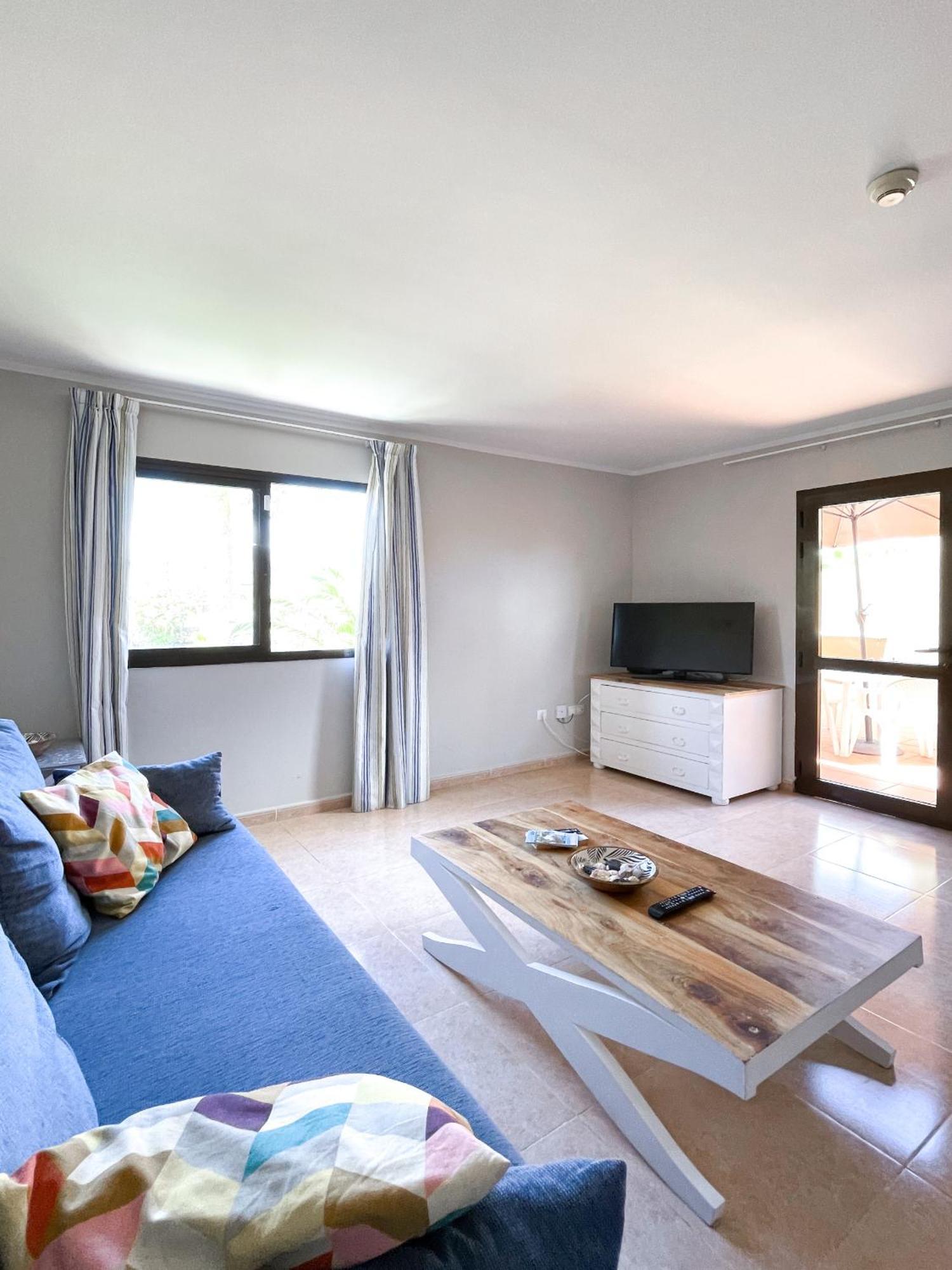 B-Rent Casa Angela Pool View Apartment Corralejo Bagian luar foto