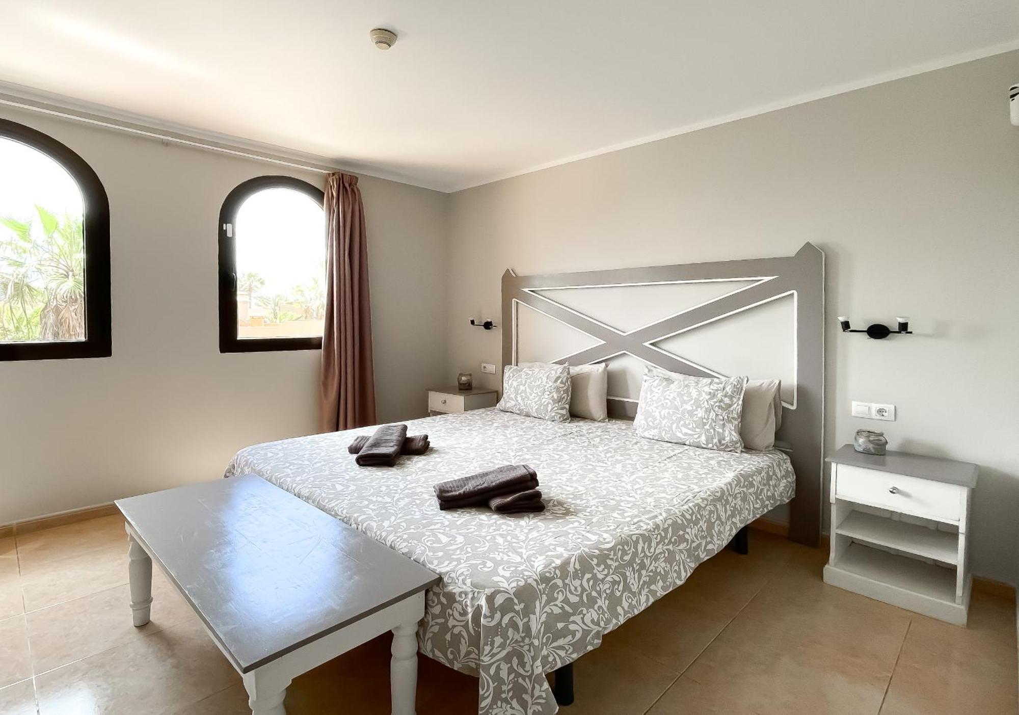 B-Rent Casa Angela Pool View Apartment Corralejo Bagian luar foto